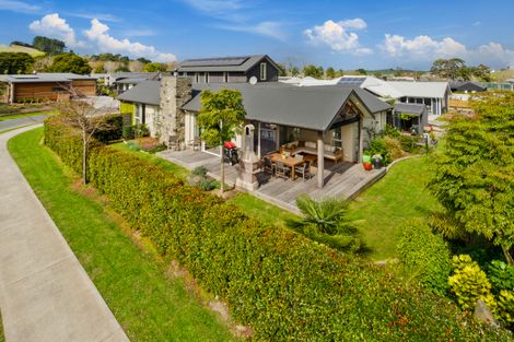 Photo of property in 13 Awanui Crescent, Matakana, Warkworth, 0985