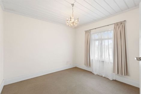 Photo of property in 259 Carrington Street, Vogeltown, New Plymouth, 4310