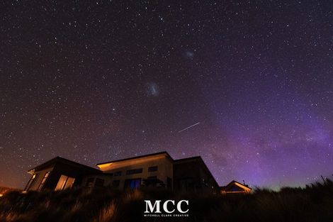 Photo of property in 24 Mistake Drive, Lake Tekapo, 7999