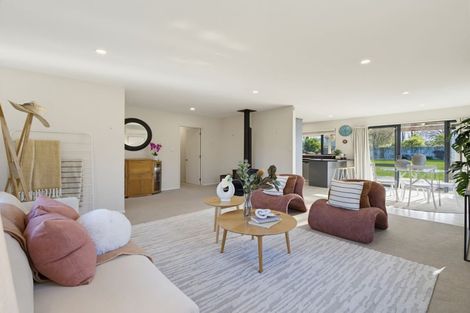 Photo of property in 7 Willowside Place, Amberley, 7410