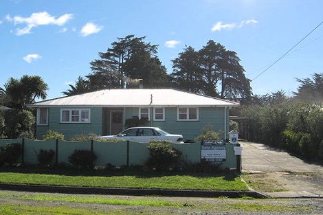 Photo of property in 18 Consitt Street, Takapau, 4203