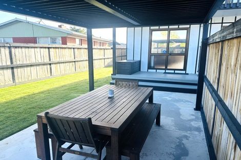 Photo of property in 16 Forsyth Street, St Andrews, Hamilton, 3200