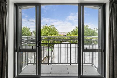 Photo of property in 2j/160 Symonds Street, Eden Terrace, Auckland, 1010
