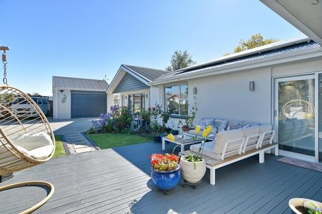 Photo of property in 44 Geddis Street, Rangiora, 7400
