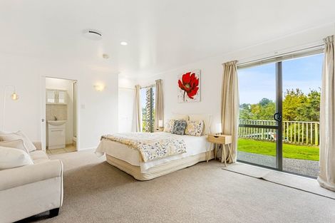 Photo of property in 10 Devana Court, Torbay, Auckland, 0630