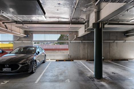 Photo of property in 206/75 Fourth Avenue, Tauranga, 3110