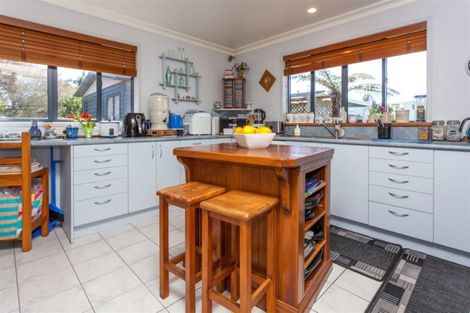 Photo of property in 220b Ocean Road, Whangamata, 3620