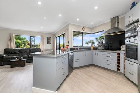 Photo of property in 4 Orion Drive, Welcome Bay, Tauranga, 3112