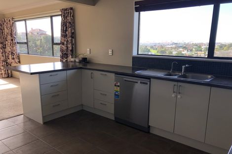 Photo of property in 66a Hinewa Road, Otumoetai, Tauranga, 3110