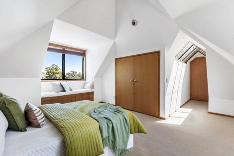 Photo of property in 3 Mizpah Road, Waiake, Auckland, 0630