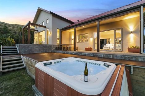 Photo of property in 407 Grays Road, Pauatahanui, Porirua, 5381