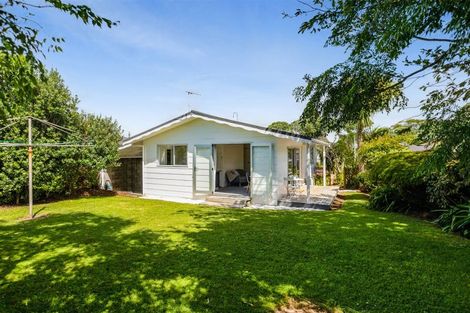 Photo of property in 2/18 Culzean Grove, Bell Block, New Plymouth, 4312
