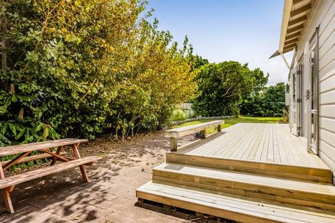 Photo of property in 63 King Street, Opunake, 4616