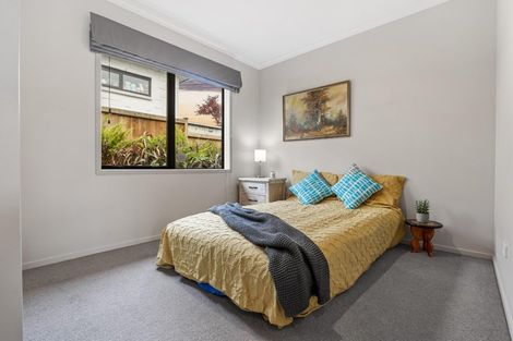 Photo of property in 8 Grenache Way, Kumeu, 0810