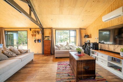 Photo of property in 31 Otutira Drive, Marotiri, Taupo, 3377