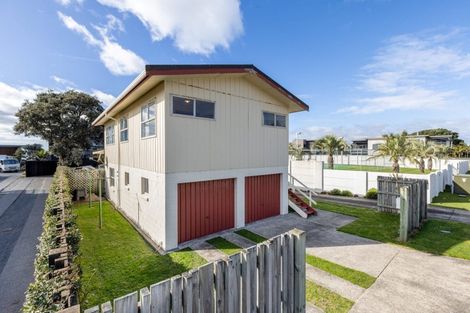 Photo of property in 25a Oceanbeach Road, Mount Maunganui, 3116