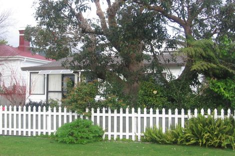 Photo of property in 220 Pagitt Street, Coromandel, 3506