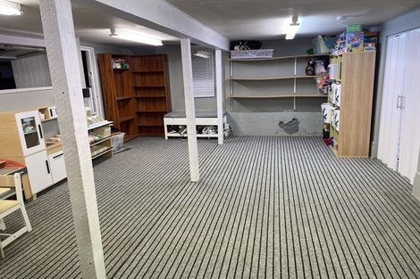 Photo of property in 1/48 Matipo Road, Mairangi Bay, Auckland, 0630