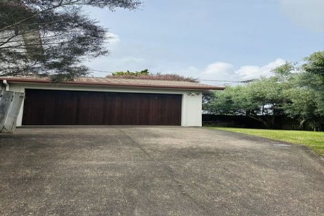 Photo of property in 1/1 Saint Clair Place, Browns Bay, Auckland, 0630