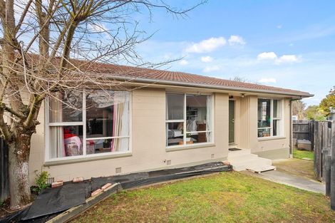 Photo of property in 1/23 Branksome Place, Parklands, Christchurch, 8083
