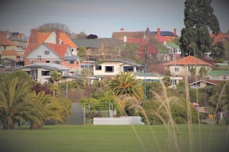 Photo of property in 2/4 Beverley Road, Maori Hill, Timaru, 7910