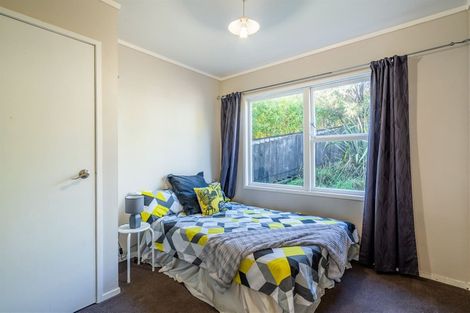 Photo of property in 17 Houston Place, Bayview, Auckland, 0629