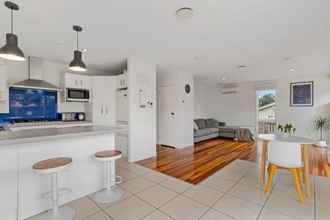 Photo of property in 59 Taurus Crescent, Beach Haven, Auckland, 0626