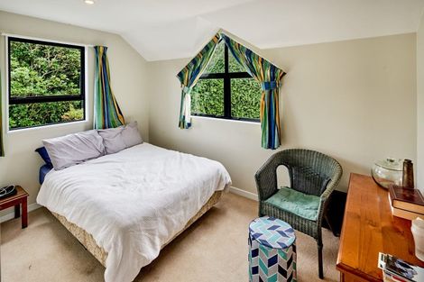 Photo of property in 12a Redwood Avenue, Tawa, Wellington, 5028