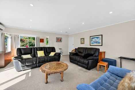 Photo of property in 1 Brunton Place, Glenfield, Auckland, 0629
