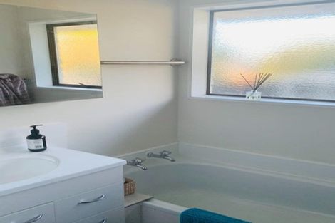 Photo of property in 272a Oceanbeach Road, Mount Maunganui, 3116