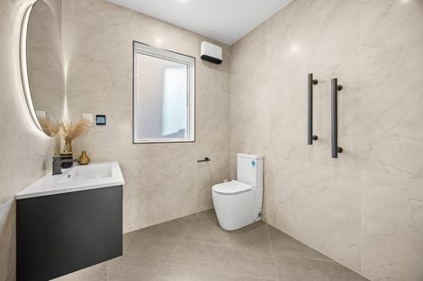 Photo of property in 4 Seawind Way, Hobsonville, Auckland, 0616