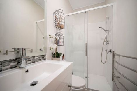 Photo of property in 249 Monowai Road, Wainui, Silverdale, 0994