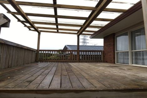 Photo of property in 2/9 Midvale Place, Burswood, Auckland, 2013