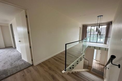 Photo of property in 8 Sunnybrae Road, Hillcrest, Auckland, 0627