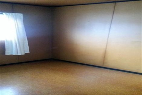 Photo of property in 32 Brentford Place, Manurewa, Auckland, 2102