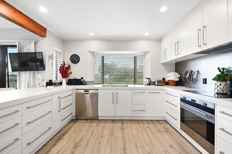 Photo of property in 47 Lake Road, Horsham Downs, Hamilton, 3281