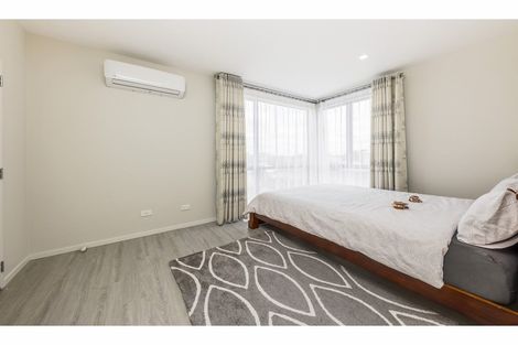 Photo of property in 14 Te Aparangi Road, Papakura, 2110