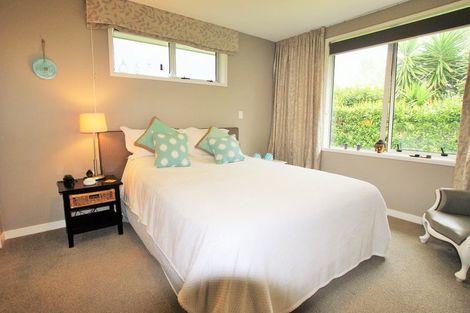 Photo of property in 25 Raptor Way, Welcome Bay, Tauranga, 3175