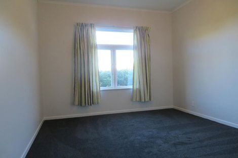 Photo of property in 33 Happy Valley Road, Owhiro Bay, Wellington, 6023