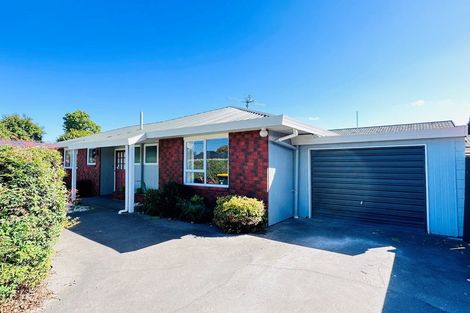 Photo of property in 2 Guildford Street, Burnside, Christchurch, 8053