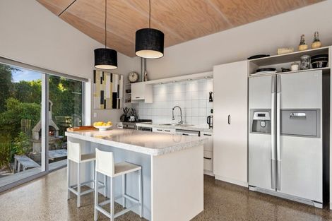 Photo of property in 16 Old Coach Road, Havelock, 7100