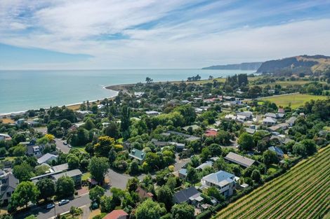 Photo of property in 26 Cedar Road, Te Awanga, 4102