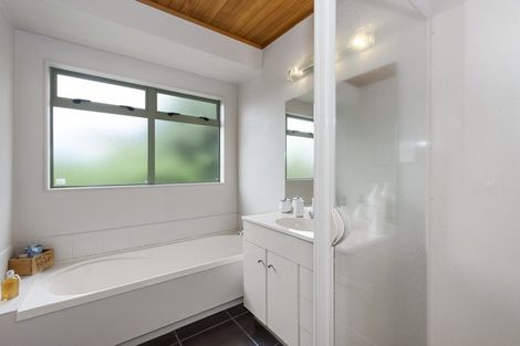 Photo of property in 32 Bramley Drive, Rototuna, Hamilton, 3210