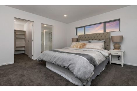 Photo of property in 36 Lumbarda Drive, Kumeu, 0810