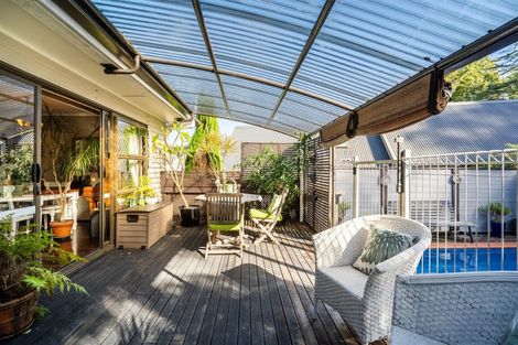 Photo of property in 1/37 Wolsley Avenue, Milford, Auckland, 0620