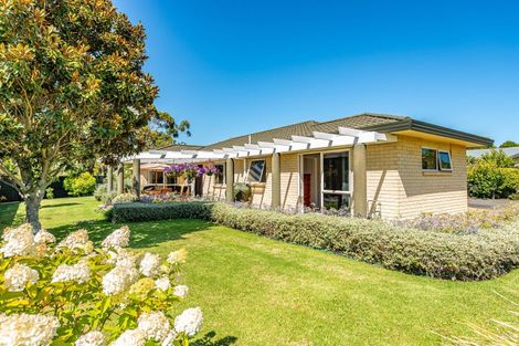 Photo of property in 13 Norfolk Drive, Otamatea, Whanganui, 4500
