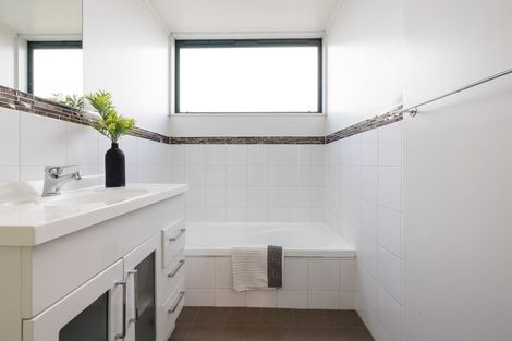 Photo of property in 16 Myrlene Place, Nawton, Hamilton, 3200