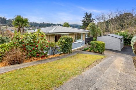 Photo of property in 105 Hocken Street, Kenmure, Dunedin, 9011