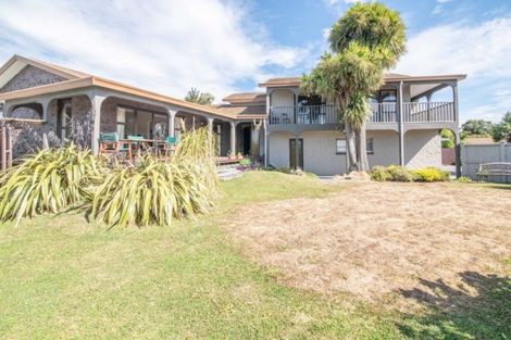Photo of property in 10 Ruddenklau Lane, Bishopdale, Christchurch, 8053