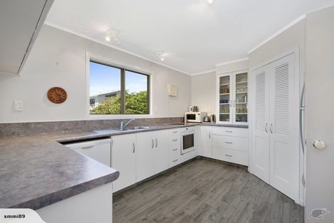 Photo of property in 39 Matuku Street, Two Mile Bay, Taupo, 3330